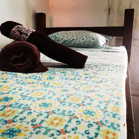 Natural Hostel Атинс Екстериор снимка