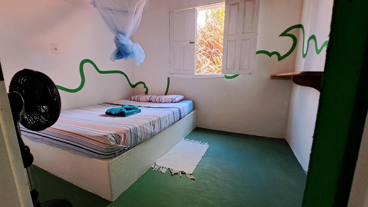 Natural Hostel Атинс Екстериор снимка